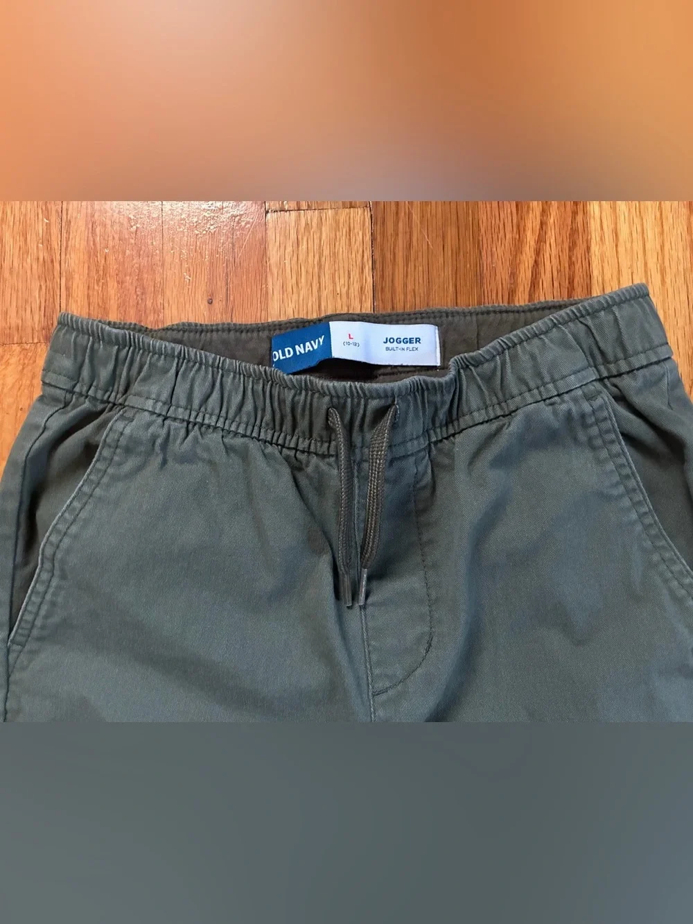 Old Navy Khaki Green Stretch Waist Straight Chino Jogger Pants Boy’s L 10/12